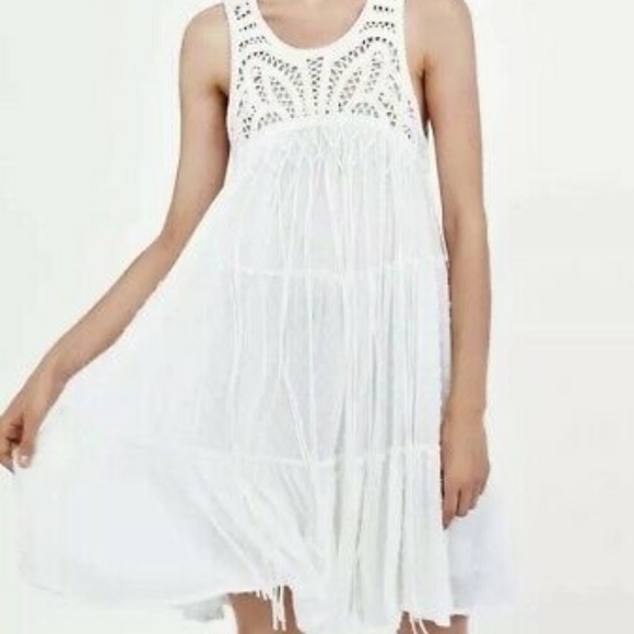 white crochet dress zara